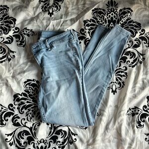 Abercrombie and Fitch Harper low rise Jean jegging size 8 regular